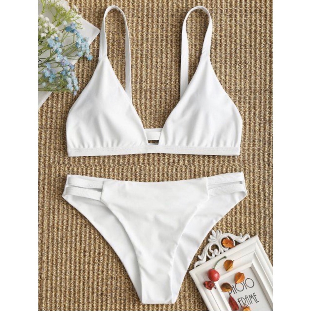 Zaful White Ladder Cut Ruched Bikini Set